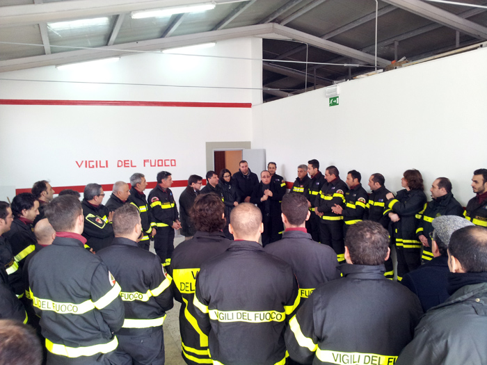 Vigli del Fuoco Carini, Don Angelo Inzerillo benedice i locali